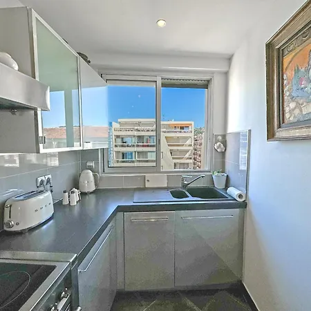 Breathtaking Rooftop Experience On Promenade Apartment *