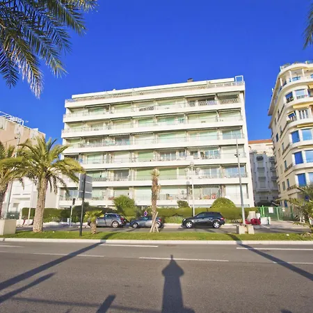 Breathtaking Rooftop Experience On Promenade Apartment *